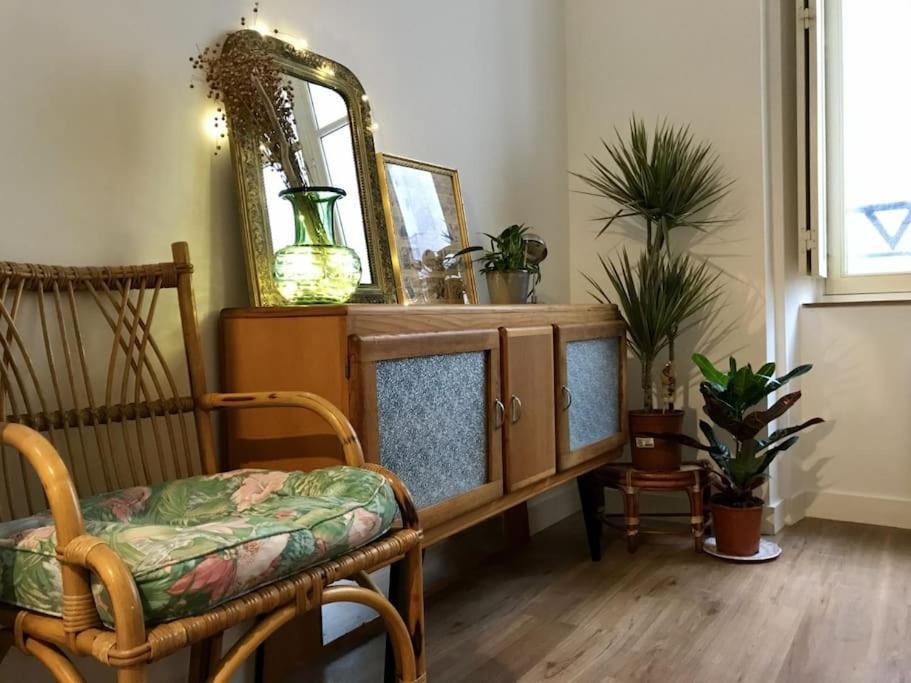 Le Madeline Apartment Нант Екстериор снимка