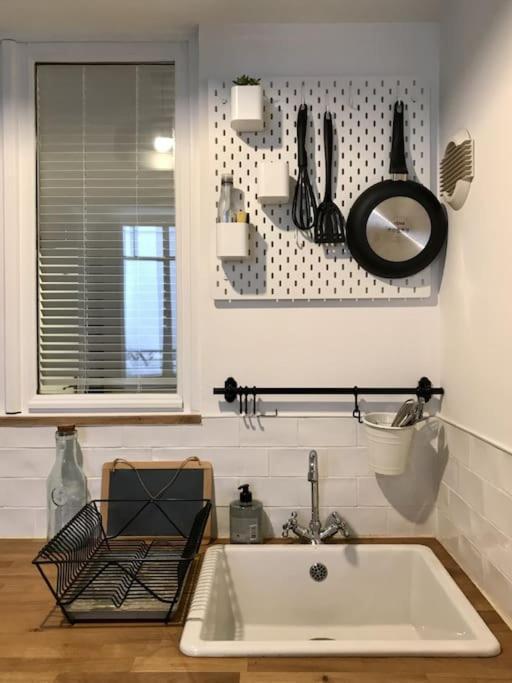 Le Madeline Apartment Нант Екстериор снимка