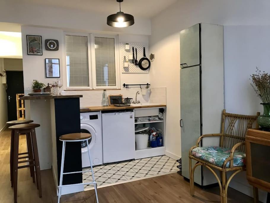 Le Madeline Apartment Нант Екстериор снимка